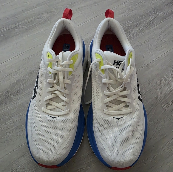 Hoka One Bondi 8 2E NWOT - Picture 1 of 5